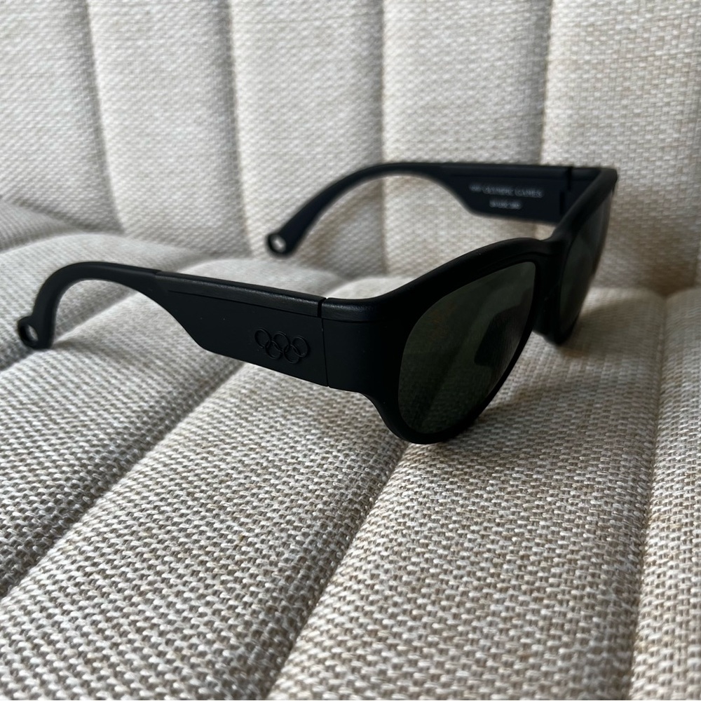 Ray Ban black wayfarer Sunglasses 1992 Olympic Games special edition
